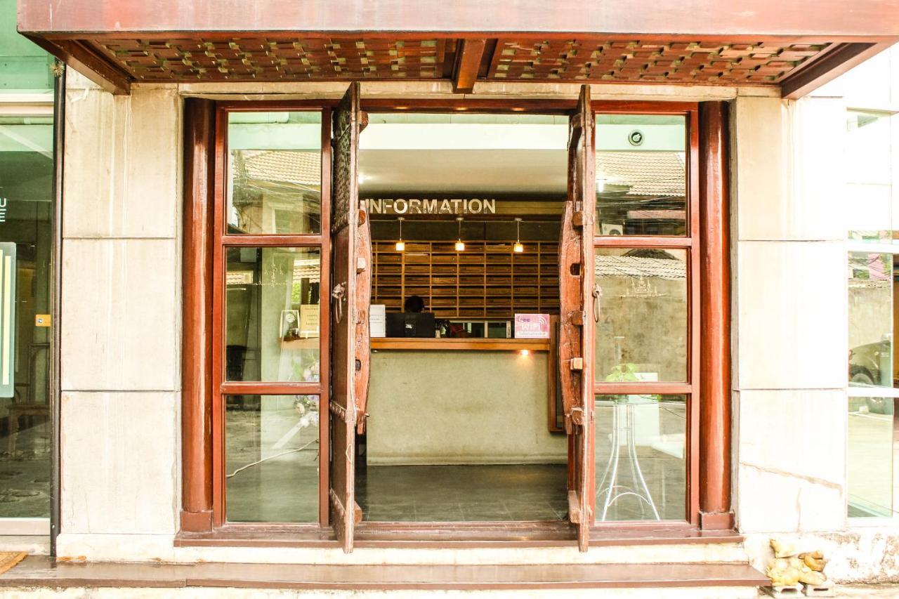 Bansabai Sabaidee Service Apartment Bangkok Exterior foto