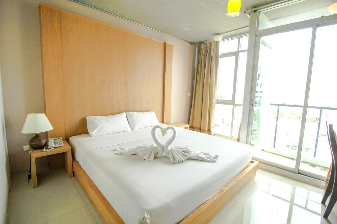 Bansabai Sabaidee Service Apartment Bangkok Exterior foto