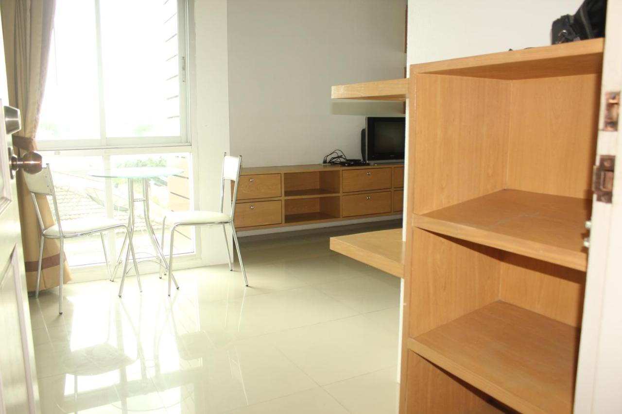Bansabai Sabaidee Service Apartment Bangkok Exterior foto
